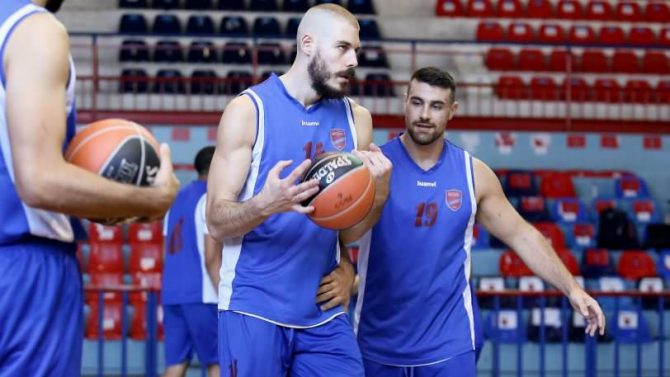 Στην Τσμόκι Μινσκ ο Σαρικόπουλος
