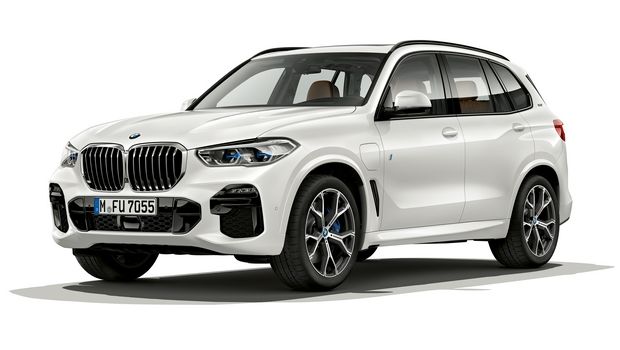 Αστείρευτη δύναμη η νέα υβριδική Χ5 xDrive45e