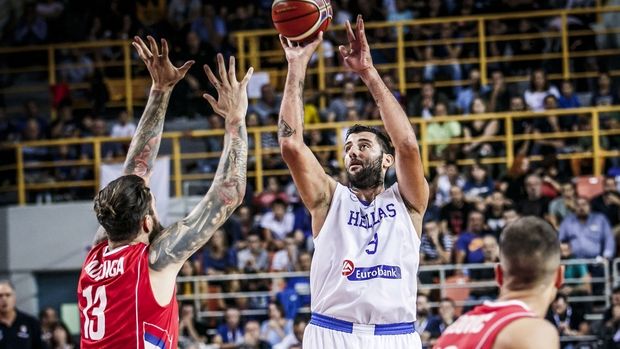 Μπουρούσης: «Θυμάμαι το πρώτο καλάθι της καριέρας μου με την ΑΕΚ και ανατριχιάζω»
