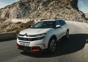 Και υβριδικό Citroen C5 Aircross SUV στο Παρίσι