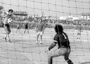 Με το δεξί… στο ντεμπούτο του Δομάζου