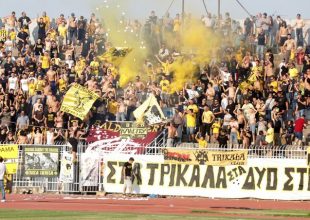 Ξεσηκωμός στα Τρίκαλα για την πρωταθλήτρια ΑΕΚ!