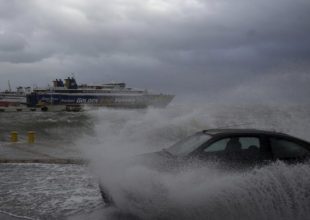 Κυκλώνας “Ζορμπάς”: Πως να προστατευτείτε από τα ακραία καιρικά φαινόμενα