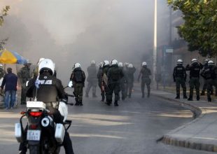 Επεισόδια οπαδών – Αστυνομίας στην Τούμπα