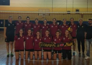 Αγιασμός για γυναικείο και ανδρικό τμήμα βόλεϊ!