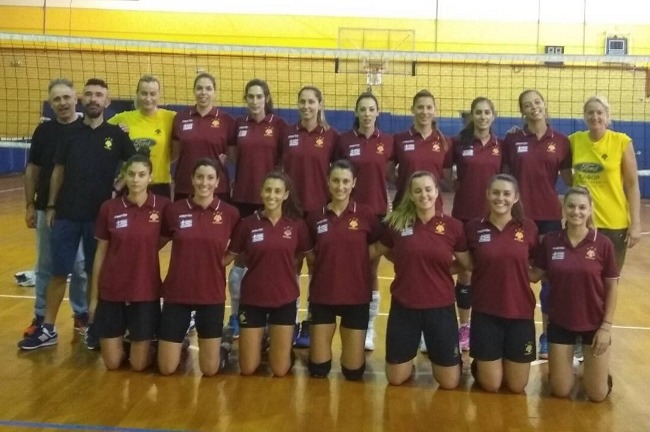Μεμετζή: «Έχω έμπειρες αθλήτριες και τους έχω εμπιστοσύνη»