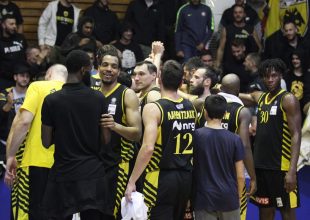 «Διπλό» για να μπει με το δεξί η Βασίλισσα