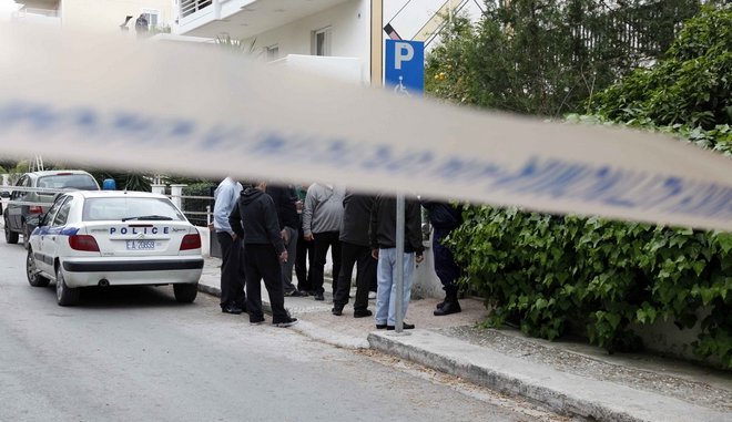 Αιματηρή συμπλοκή μεταξύ Ελλήνων και Αλβανών – Τραυματίας με σφαίρα στον λαιμό