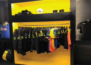 Κιτρινόμαυρη boutique στην Νέα Φιλαδέλφεια!