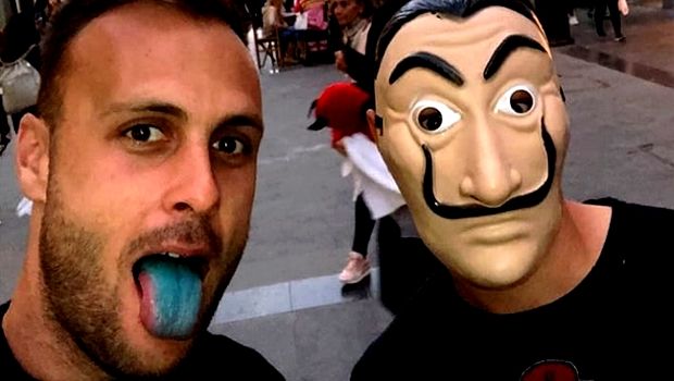 Ο Κάλα “έντυσε” τον Ντε λα Μπέγια “Casa de Papel”