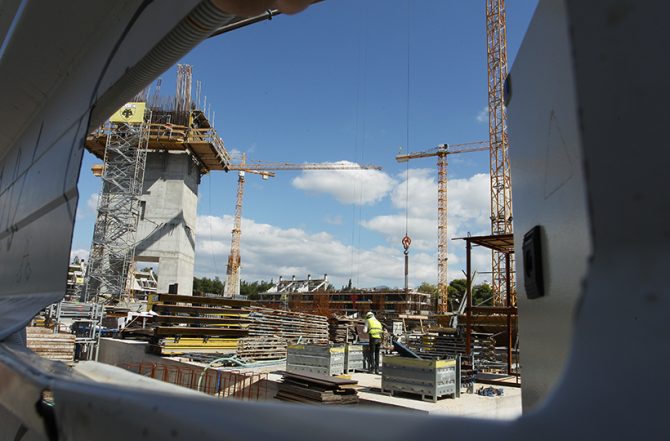 Ξεκινάει ο τελευταίος πυλώνας – Μπήκαν τα πρώτα ένθετα!