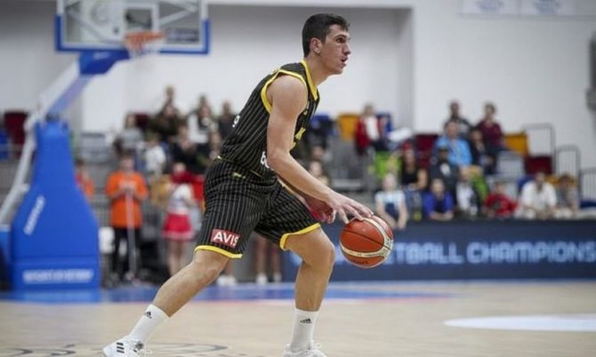 Τα 7 κακά της μοίρας της Νίμπουρκ, από τον Λάρυ (vid)