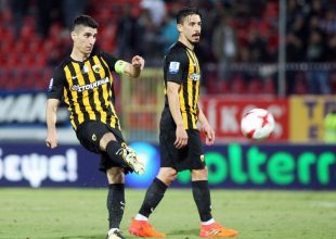 Ώρα να… σηκώσουν κεφάλι οι αρχηγοί