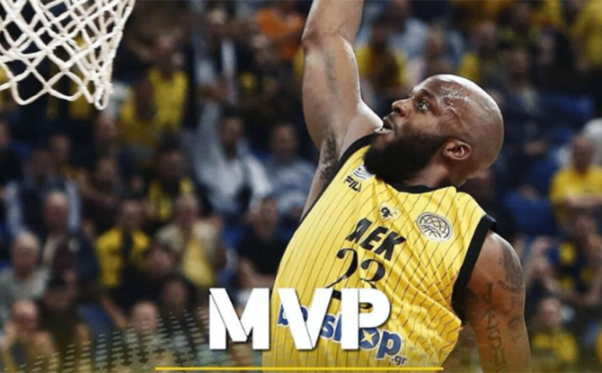 Πολυτιμότερος παίκτης ο Γκρίφιν (ΦΩΤΟ)