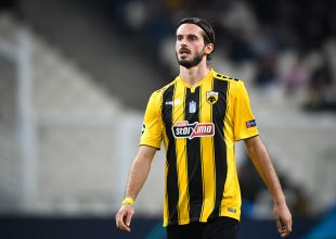 Ενοχλήσεις στον τετρακέφαλο ο Οικονόμου