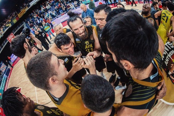 Το επικό «διπλό» της Βασίλισσας σε 13 λεπτά! (vid)