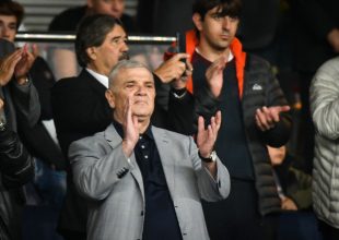 Στα γραφεία της ΑΕΚ ο Μελισσανίδης – Συνάντηση με Ίβιτς
