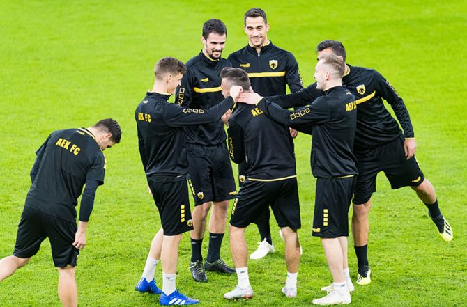 Έπεσαν …φάπες στην προπόνηση της ΑΕΚ (VIDEO)