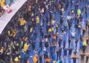Οι οπαδοί της Μπόκα χορεύουν στη βροχή! (vid)