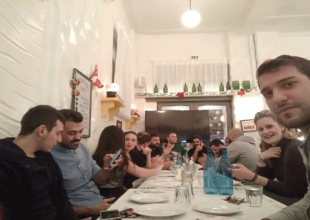 Οικογενειακό δείπνο πριν τις… μάχες!