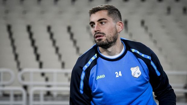 “Κλείνει” στην Ομόνοια ο Μαυρίας