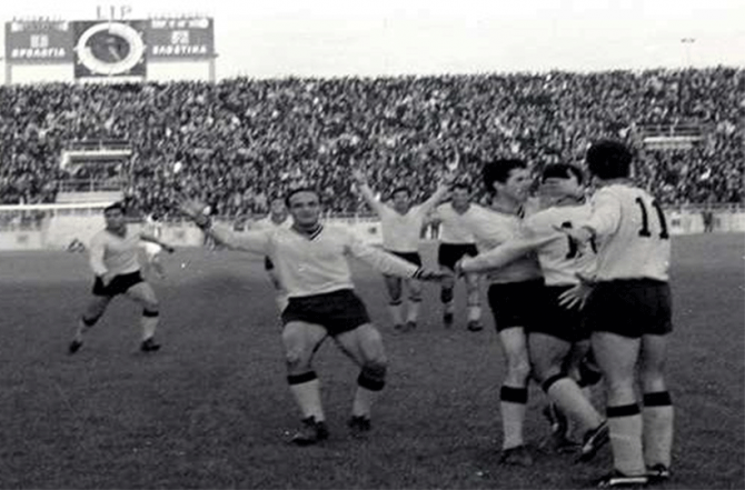 «Τριάρα» στον ΟΣΦΠ για… Καλά Χριστούγεννα