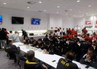 Γευμάτισαν μαζί οι Ακαδημίες Μπενφίκα και ΑΕΚ!
