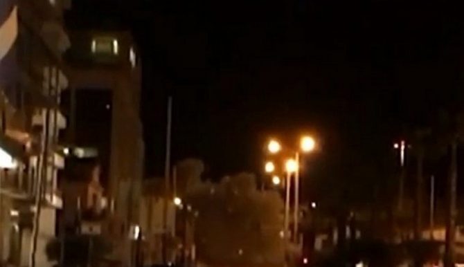 Η στιγμή της έκρηξης της βόμβας στον ΣΚΑΪ (vids)