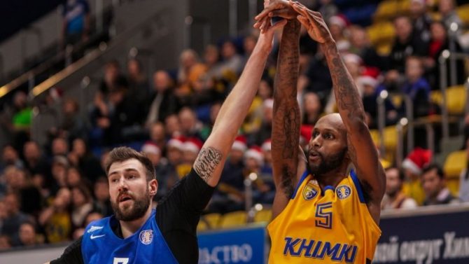 Χίμκι – Ζενίτ 90-67
