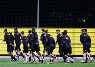Θεραπεία οι Μπακάκης και Λιβάγια, ατομικό ο Γαλανόπουλος