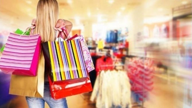 Ανοιχτά την Κυριακή τα μαγαζιά – Το ωράριο λειτουργίας τους