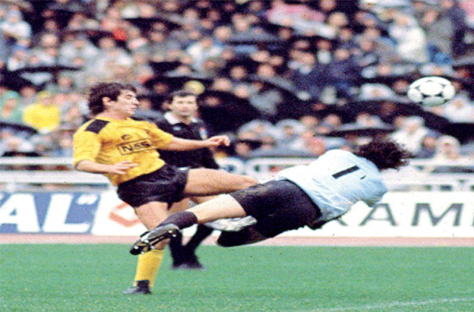 «Σαργκάνη, Σαργκάνη ο Μαύρος τι σου κάνει!» (VIDEO)