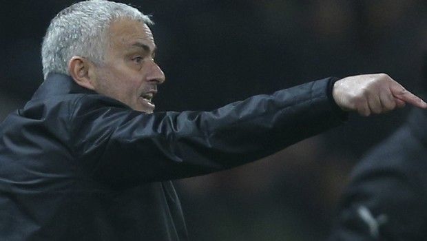 Μάντσεστερ Γιουνάιτεντ: Ο Μέντες “υπογράφει” για την παραμονή του Μουρίνιο!