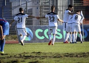 Κέρκυρα – ΟΦΗ 0-3: Τρίαρα σε τραγικό αγωνιστικό χώρο οι Κρητικοί