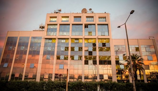 Έκρηξη βόμβας στον ΣΚΑΪ: Ποιους “βλέπει” η Αντιτρομοκρατική πίσω από την επίθεση