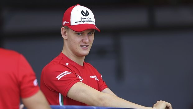 Στη Ferrari για τη Formula 2 ο γιος του Σουμάχερ