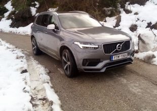 Οδηγώντας το υβριδικό Volvo XC90