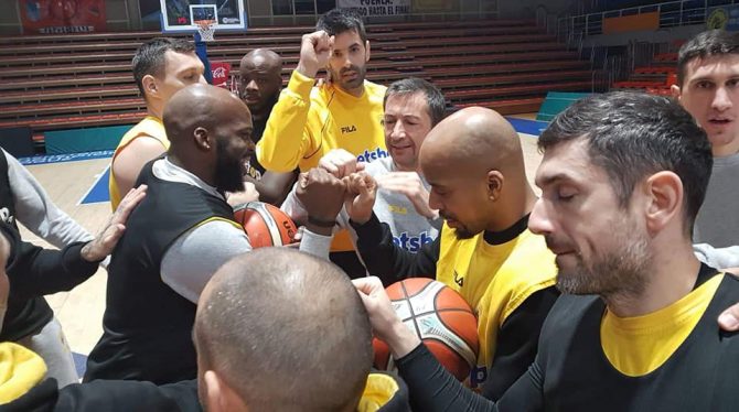 Δίχως απρόοπτα για την ρεβανς με Χολαργό