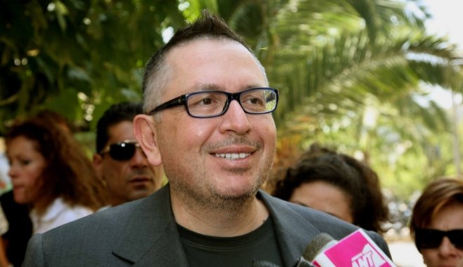 Πέθανε ο Θέμος Αναστασιάδης