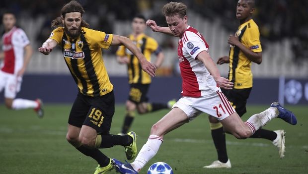 MARCA: “Η Παρί παίρνει Ντε Γιονγκ – Ντε Λιχτ με λεφτά που δεν μπορεί να δώσει άλλη ομάδα”