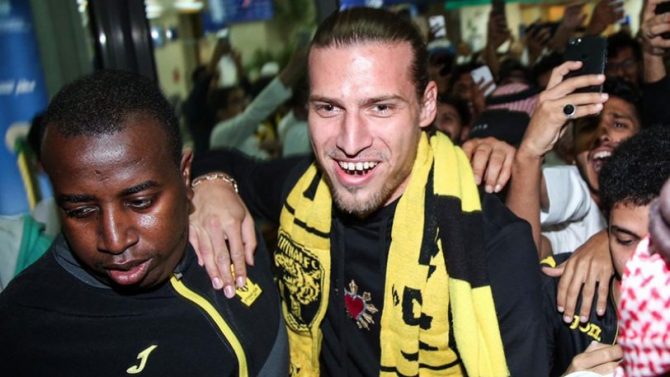 Υποδοχή «ήρωα» για Πρίγιοβιτς στην Τζέντα! (pics)