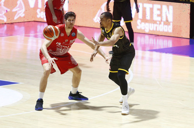 Ο Χάντερ MVP στο Φουενλαμπράδα-ΑΕΚ (ΦΩΤΟ)