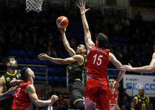 «Ταύρος μαινόμενος» η Βασίλισσα!