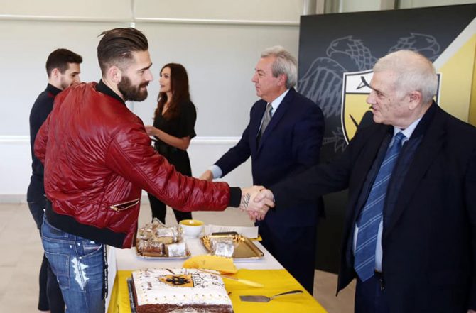 Τα λόγια του Τίγρη στους ποδοσφαιριστές! (VIDEO)