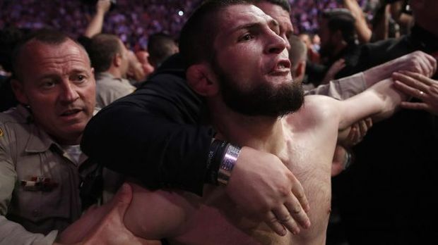 Σκληρό μήνυμα του Khabib σε Ferguson: “Έχασες την ευκαιρία σου για τίτλο”