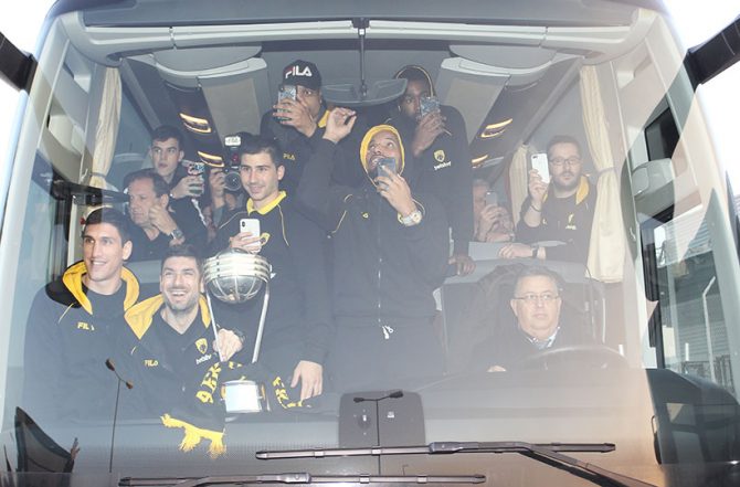 Το φωτορεπορτάζ της ΚΑΕ ΑΕΚ απ’ την υποδοχή!