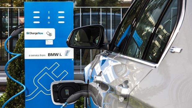 Οικονομικά κίνητρα και απαλλαγές για την ανάπτυξη της ηλεκτροκίνησης στην Ελλάδα