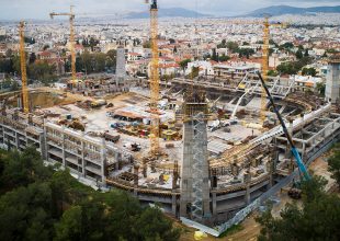ΤΡΟΜΕΡΟ ΒΙΝΤΕΟ: Η «Αγιά Σοφιά» από ψηλά