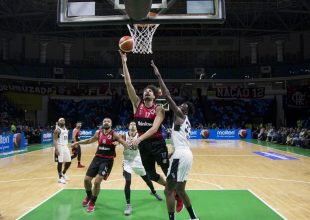 Η Φλαμένγκο στο δρόμο της ΑΕΚ για το Παγκόσμιο