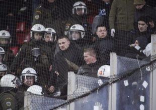 Ένταση με οπαδούς της Ντινάμο και την αστυνομία στο “Γ. Καραϊσκάκης”